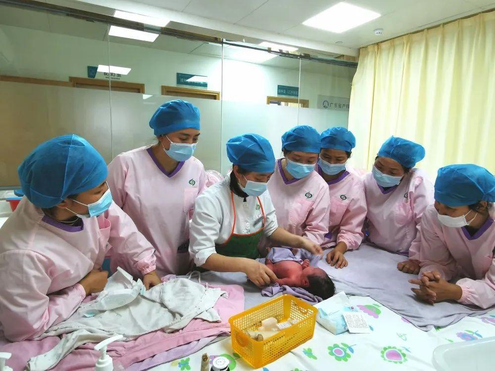 隆尧县妇婴监护型护送